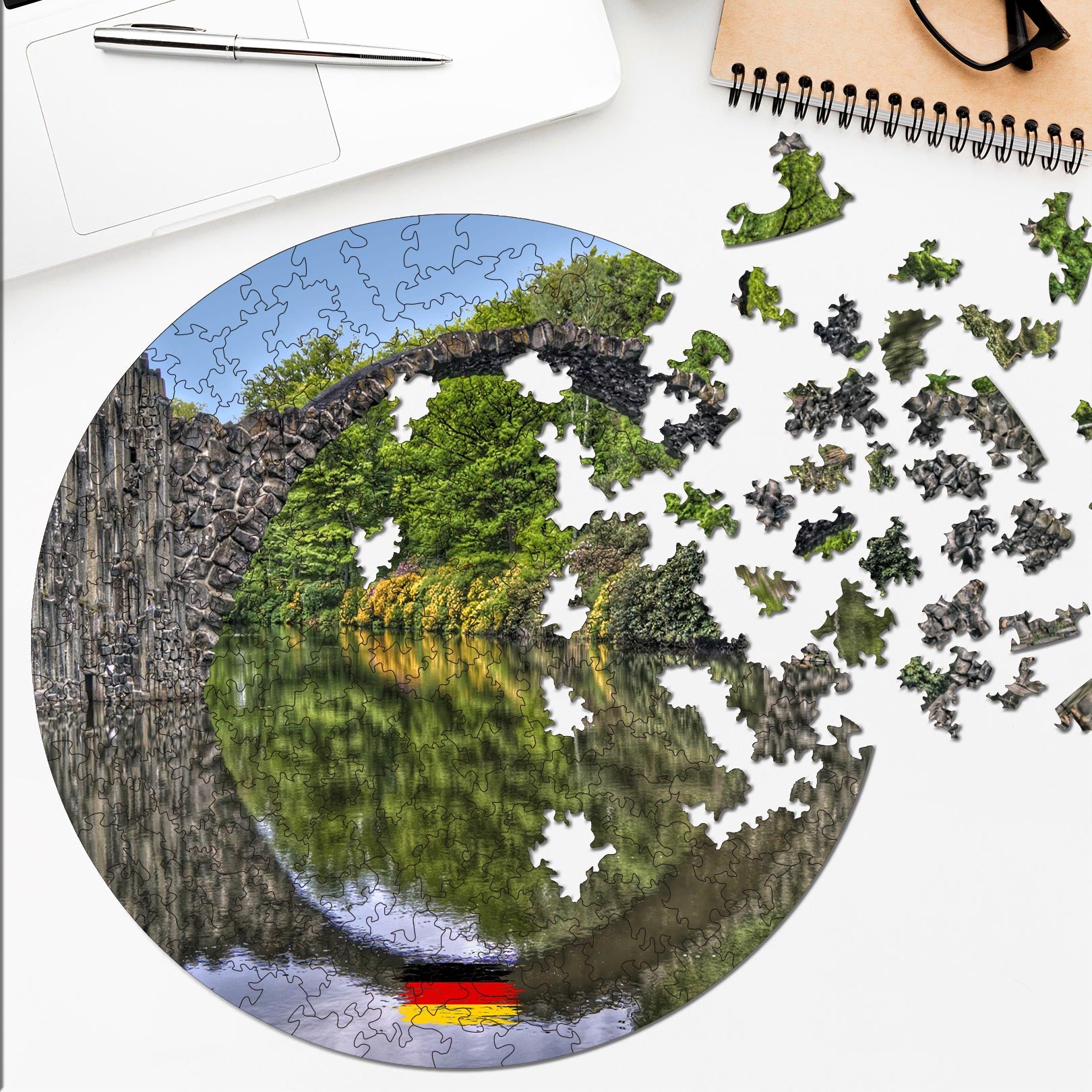 Wooden circular MiMi puzzles "Bridge in Cromlau. Germany"