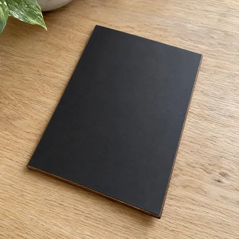 Rückseite des Magnet A6: vollflächige Magnetfolie